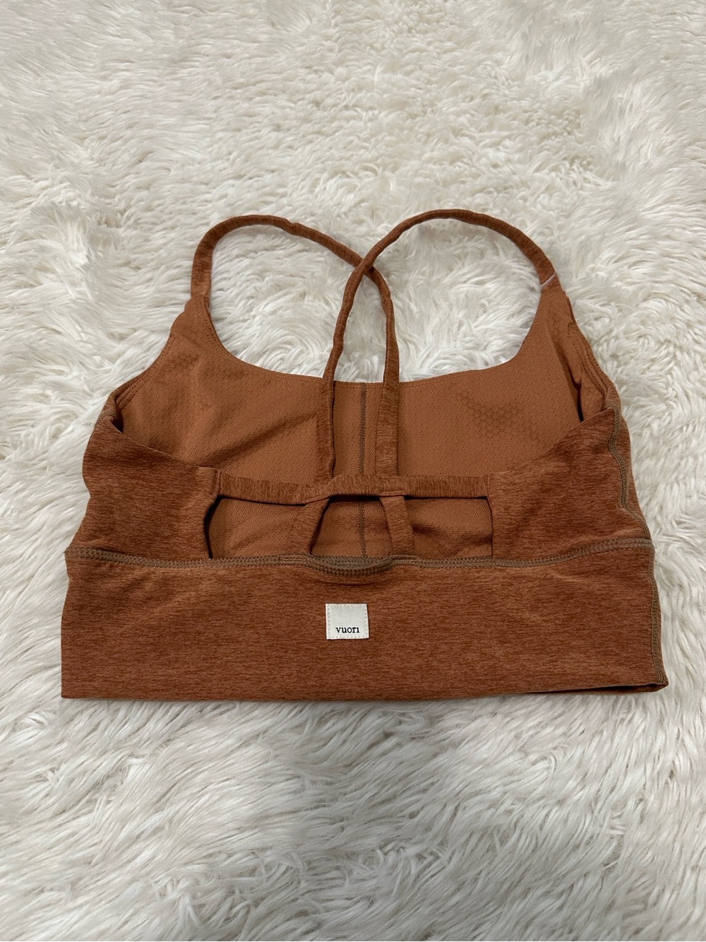 Vuori sports top & leggings matching Set - Picture 6 of 10